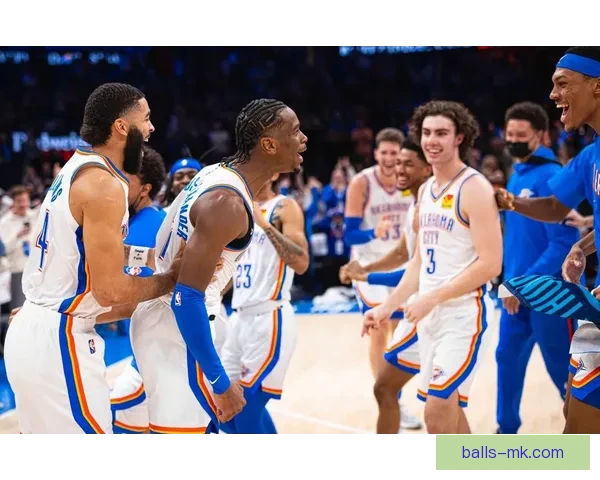 雷霆豪取12连胜联盟第一SGA三节狂砍22分五助攻最强首发誓夺卫冕